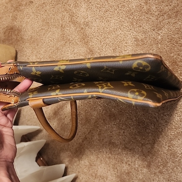 Collector's Louis Vuitton by The French Company Handbag - Picture 12 of 16